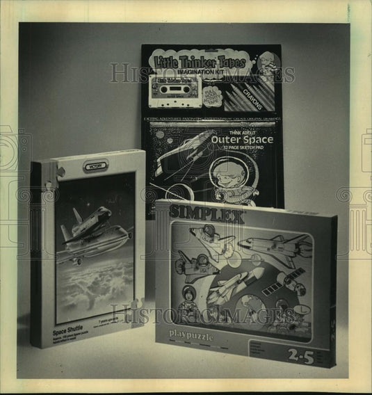 1984 Press Photo Simplex Playpuzzle, Victory puzzle, "Little Thinker Tapes Kit." - Historic Images