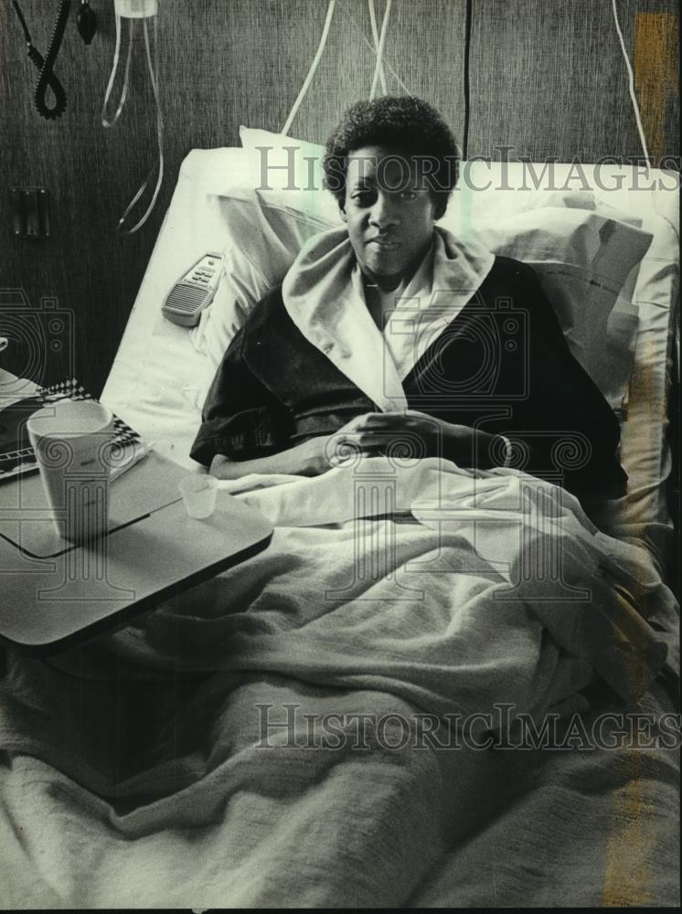 1982 Press Photo Janice Terry, Milwaukee woman that needs a heart transplant - Historic Images