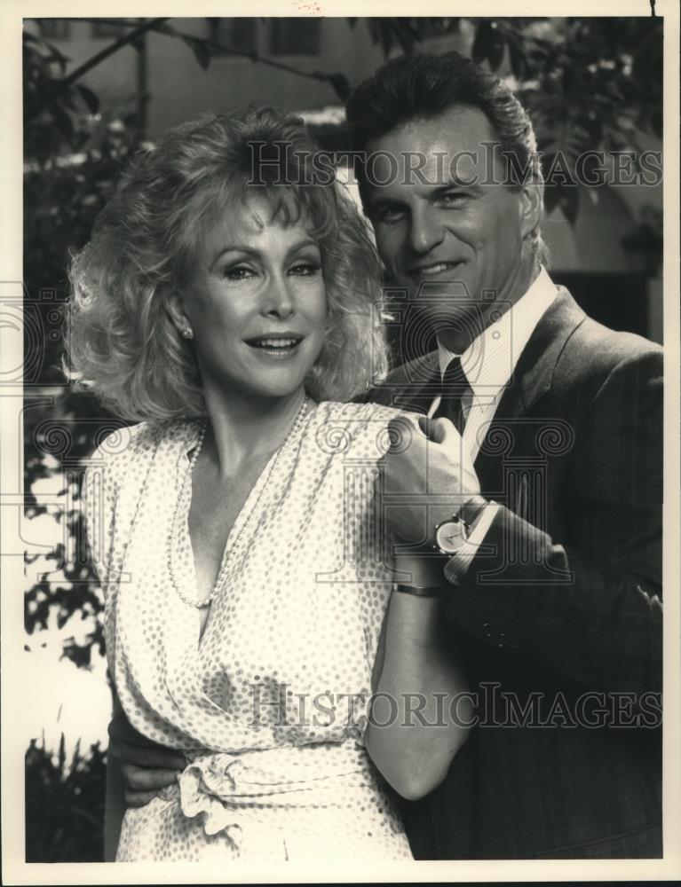 1988 Press Photo Barbara Eden &amp; Josh Taylor &quot;The Secret Life of Kathy McCormick&quot; - Historic Images