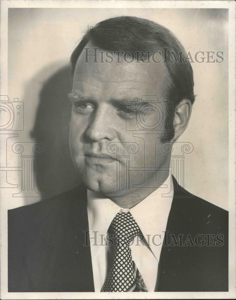 1977 Press Photo Defense Attorney Art Hanes Junior - abna35303 - Historic Images