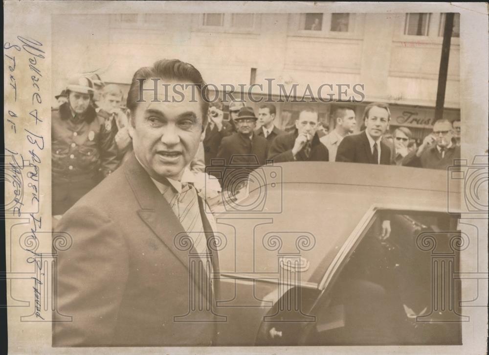 Press Photo Alabama Governor George Wallace at Inauguration Parade - abna35418 - Historic Images