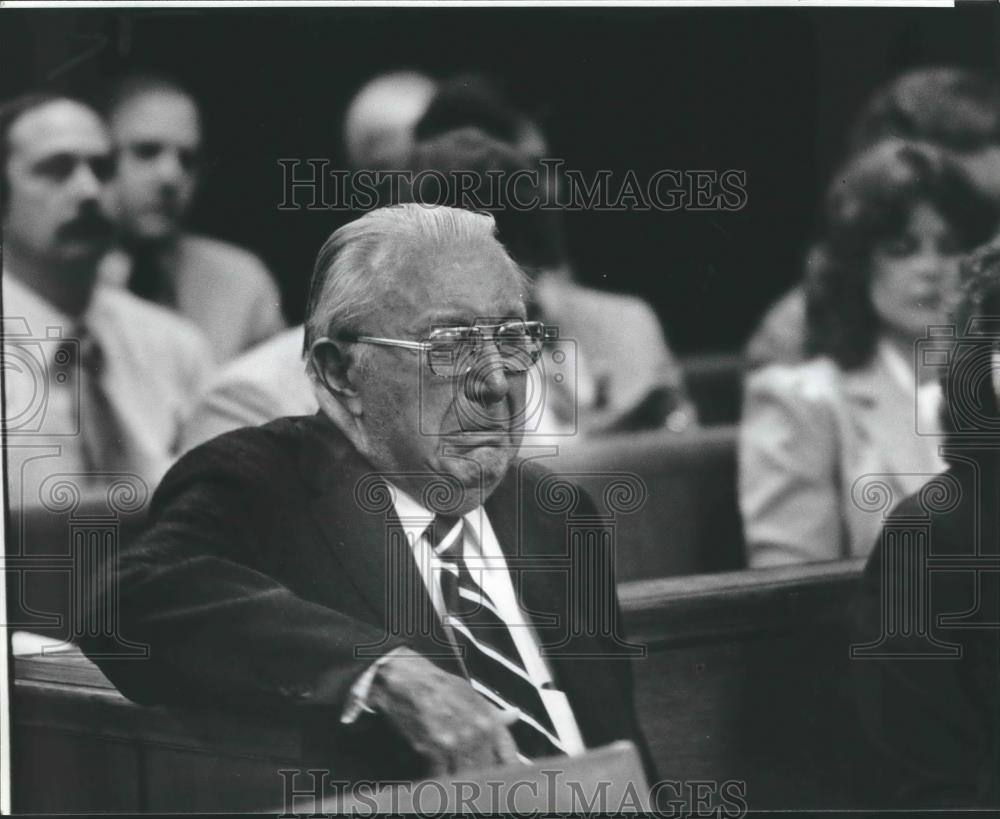 1982 Press Photo Henry Johnston bids farewell, Jefferson County Personnel Board - Historic Images