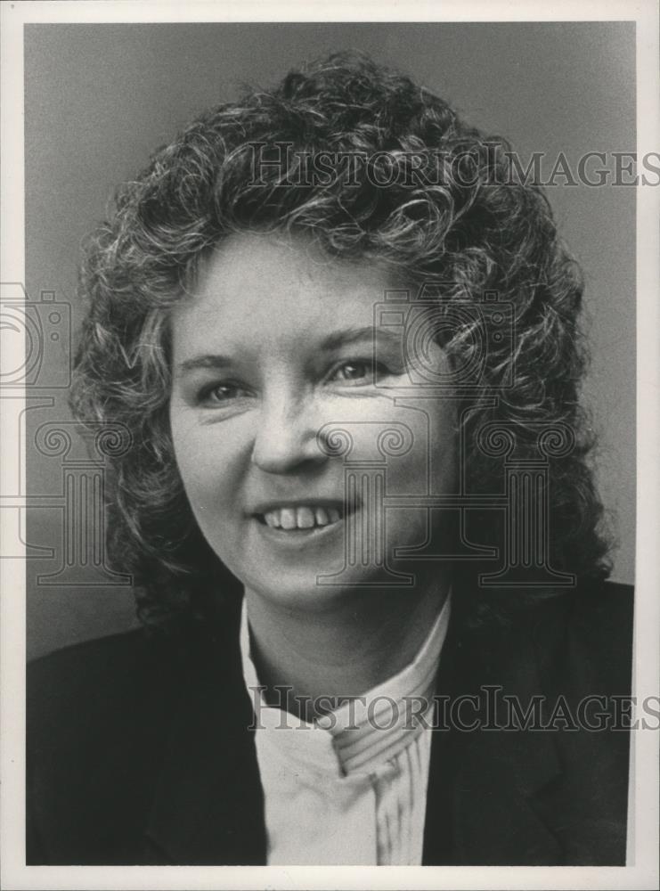 1990 Press Photo Virginia Volker - abna26516 - Historic Images