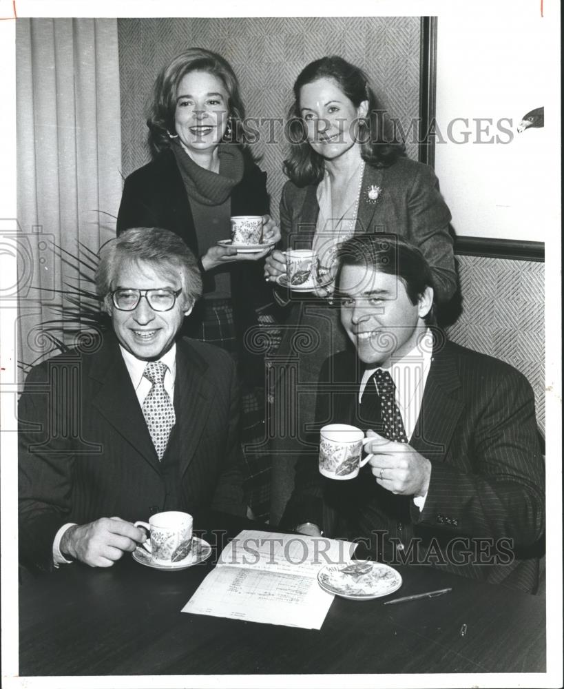 1979 Press Photo Birmingham, Alabama Symphony Backers enjoy Tea on Ira Day - Historic Images