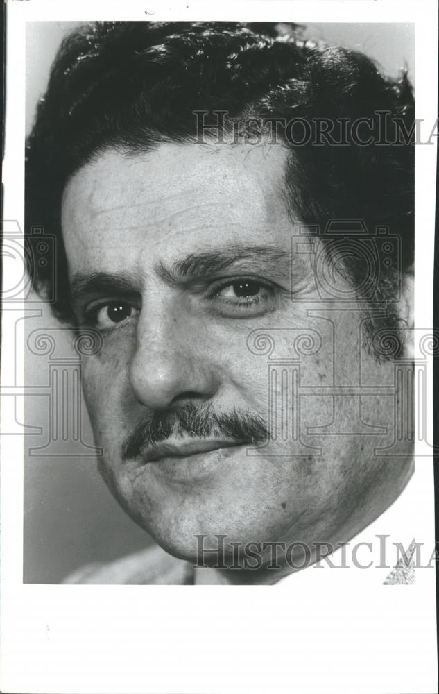 1980 Press Photo Abe Fawal of University of Alabama, Birmingham - abna30389 - Historic Images