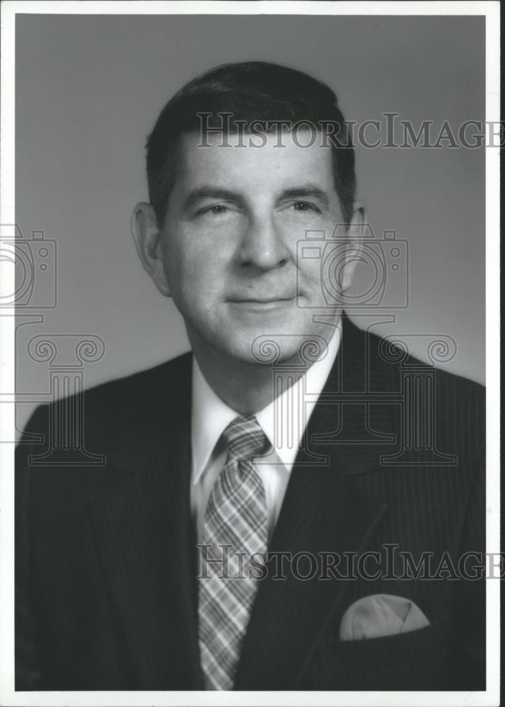 1987 Press Photo Cleve Ernest of Vestavia Chamber of Commerce - abna30489 - Historic Images