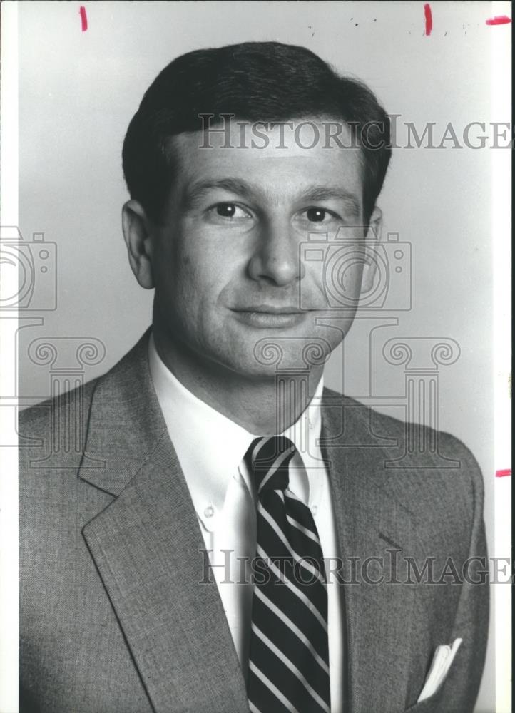 1985 Press Photo Don J. Giardina, president and CEO Colonial Bank, Birmingham - Historic Images