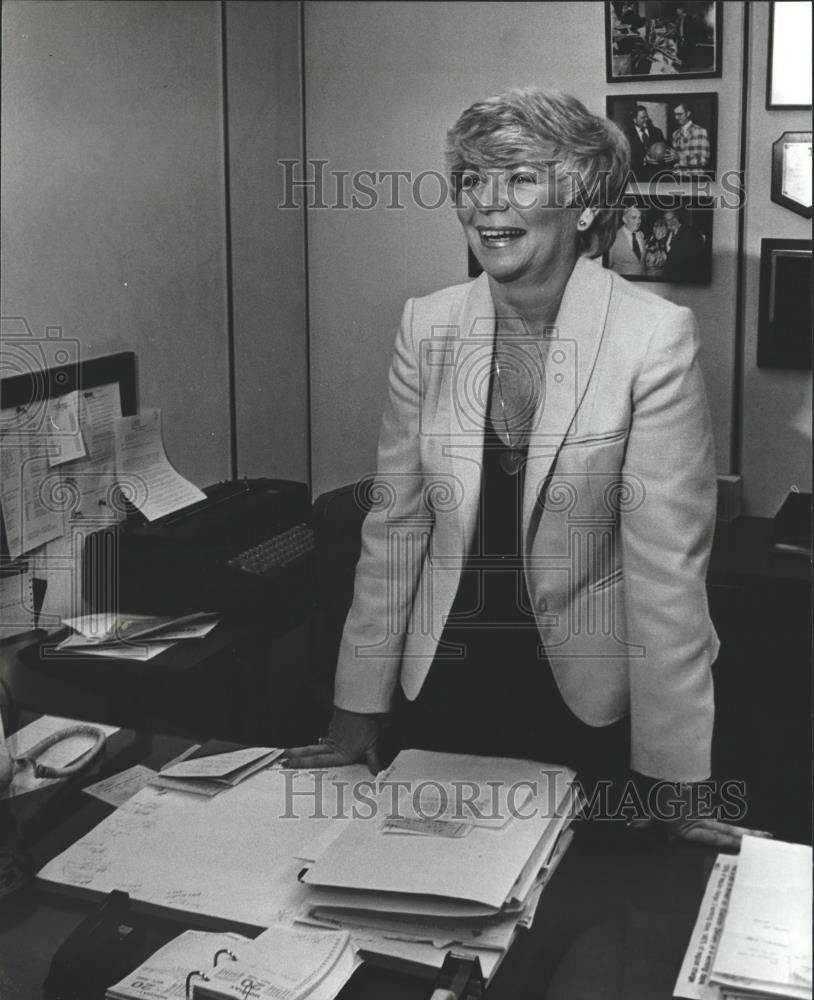 1980 Press Photo Mrs. Gloria Goldstein Public Relations Specialist - abna30833 - Historic Images