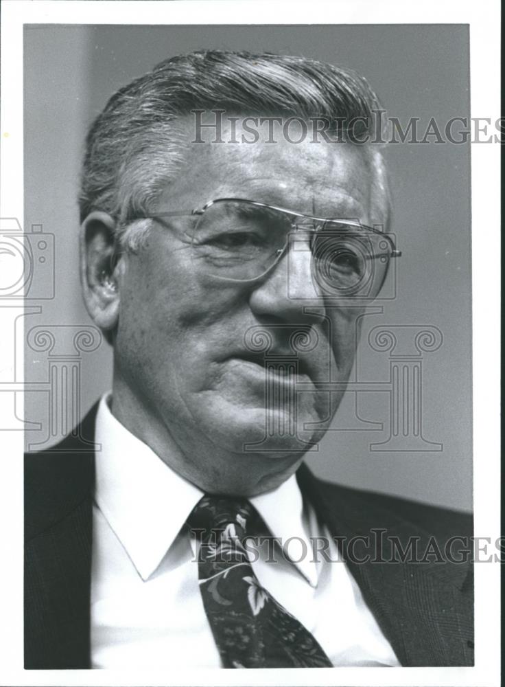 1992 Press Photo Alden Gannett, former president of SOE Bible College - Historic Images