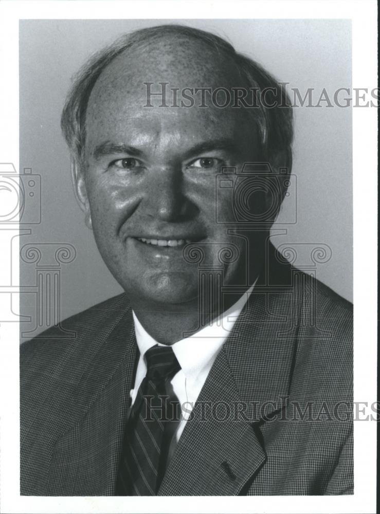 1990 Press Photo Rodney C. Gilbert, president and CEO of Rust International Inc. - Historic Images