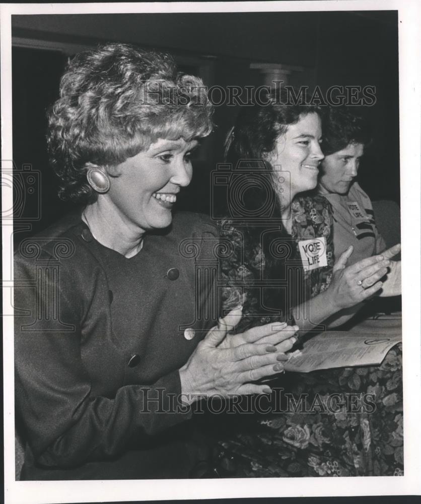 1990 Press Photo Jean R. Harpe, Melanie Wallace, at legislature hearing, Alabama - Historic Images