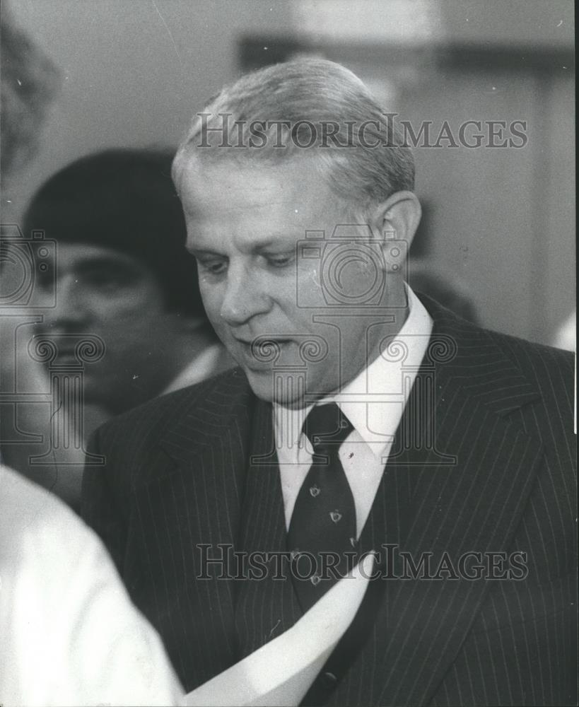 1980 Press Photo Dr. Handley Funderburke, Auburn Prexy, Alabama - abna31198 - Historic Images