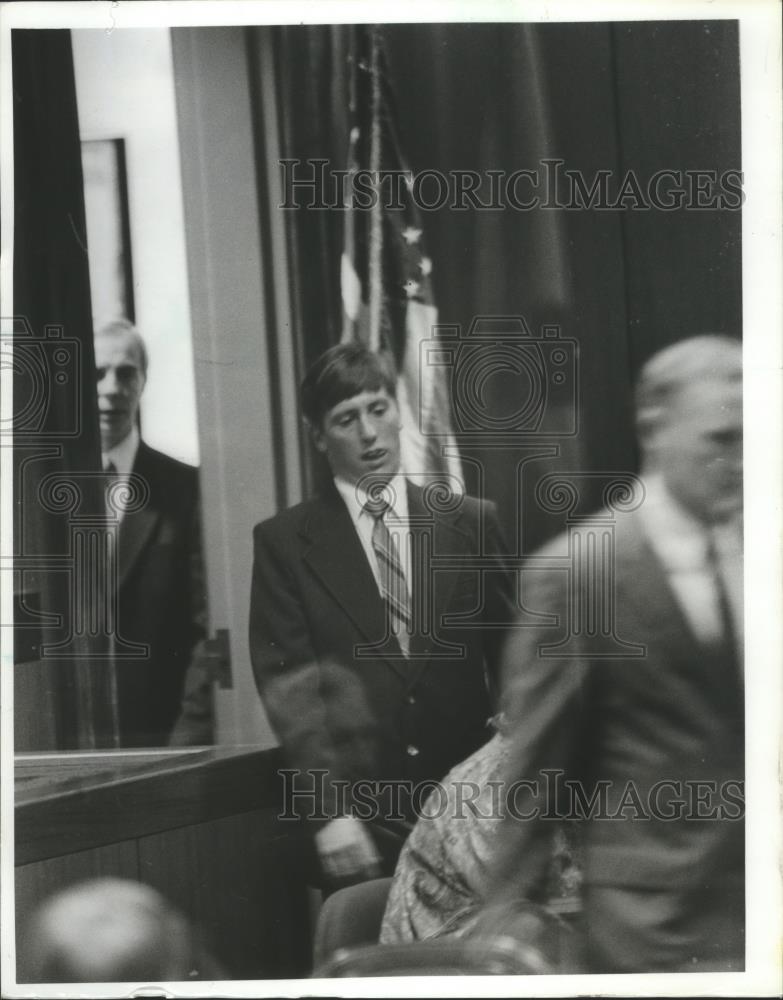 1988 Press Photo Donald Honeycutt in Court - abna31694 - Historic Images