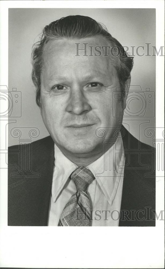1980 Press Photo Clarence M. (Bud) Hill, candidate for Fairfield City Council - Historic Images
