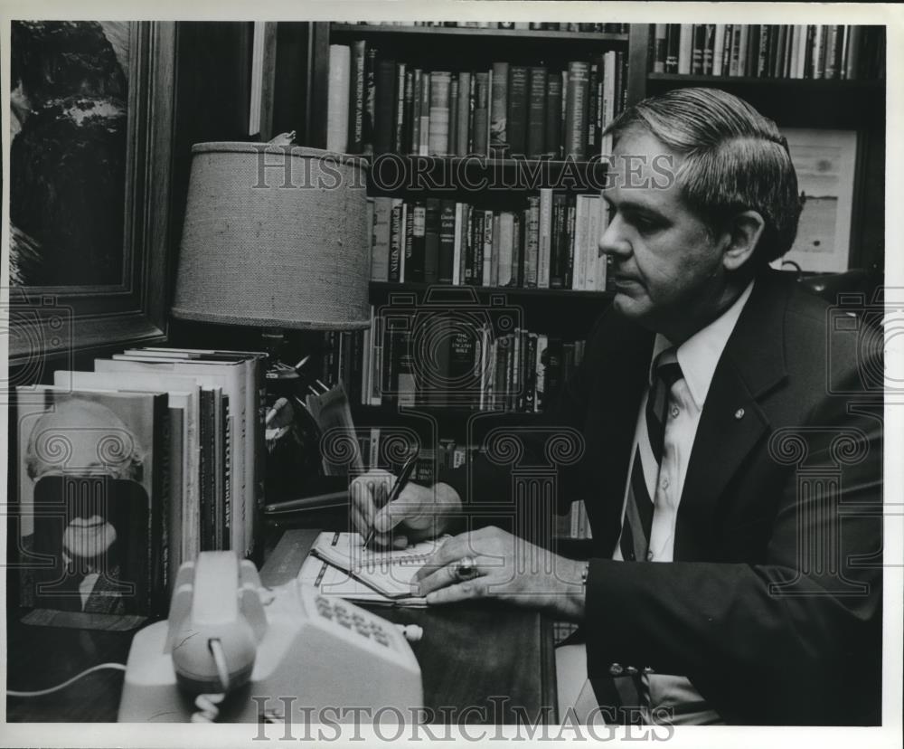1980 Press Photo Samford University - Lester Hollans, Alabama - abna32716 - Historic Images