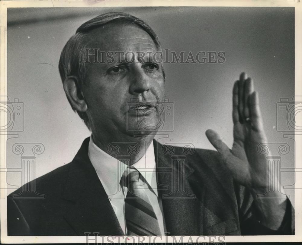 1986 Press Photo Alabama Politician Guy Hunt at Grayson Valley Country Club - Historic Images