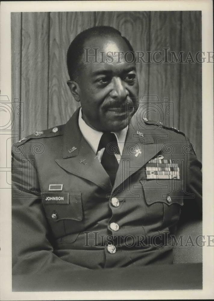 1986 Press Photo Colonel Leroy Johnson, Miles College New President, Alabama - Historic Images