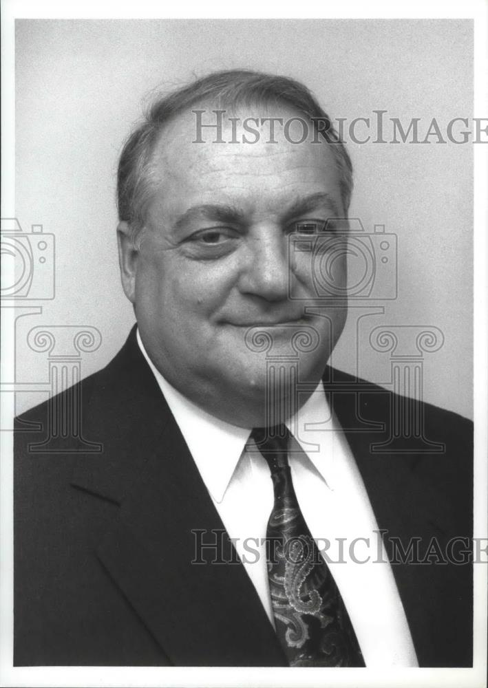 1982 Press Photo Albert F. LoBuglio, M.D., Director of University of Alabama - Historic Images