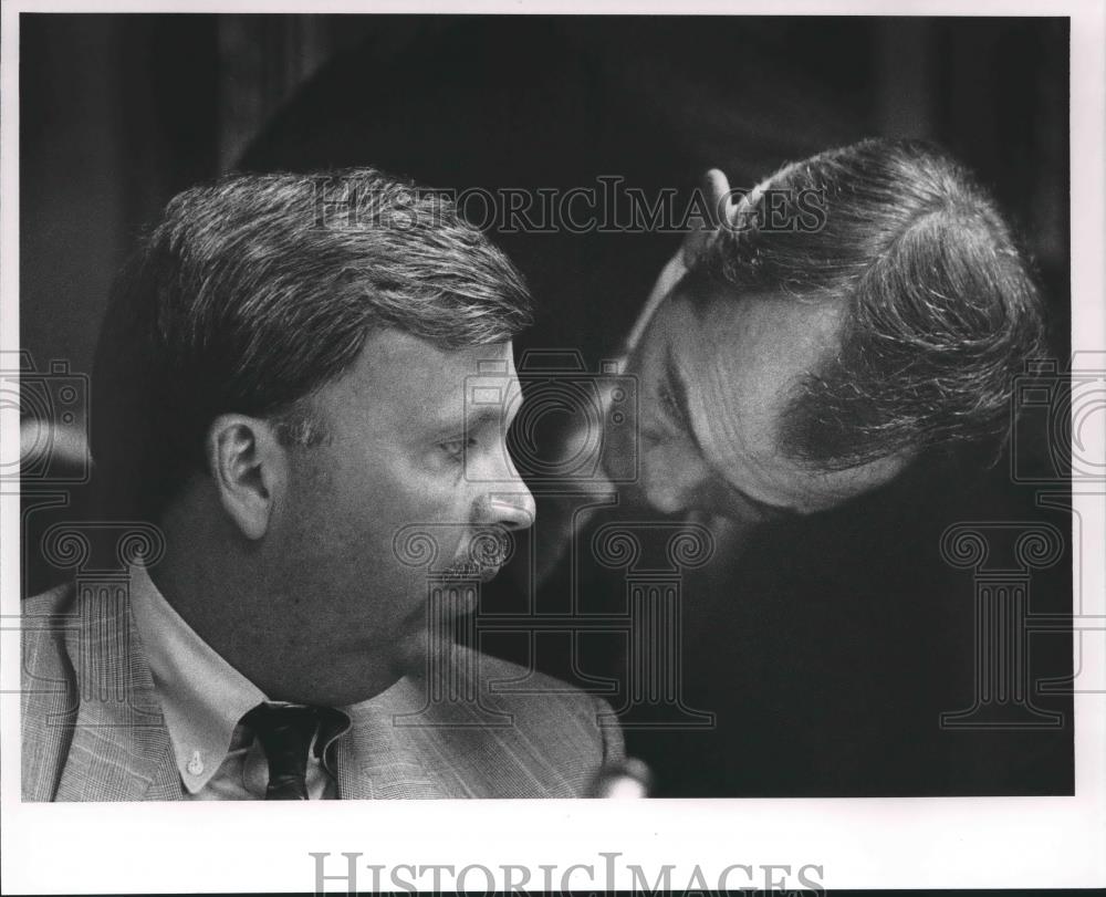 1991 Press Photo Jefferson county Commissioners Gary White, Jim Gunter - Historic Images