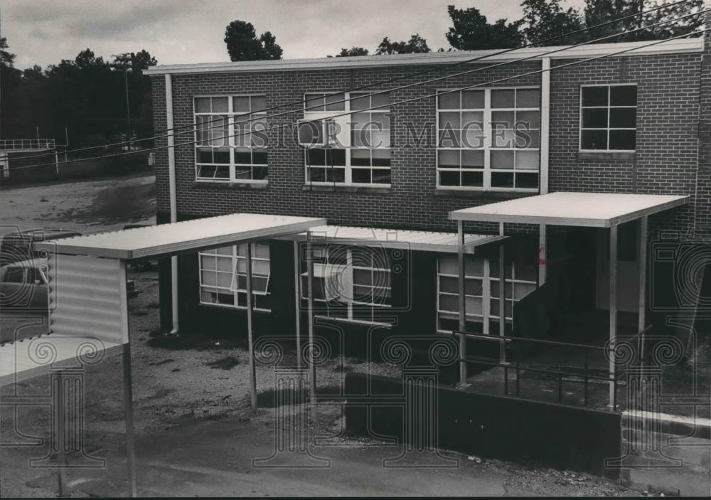 1989 Press Photo Vince High School, Exterior View in Vincent, Alabama - Historic Images