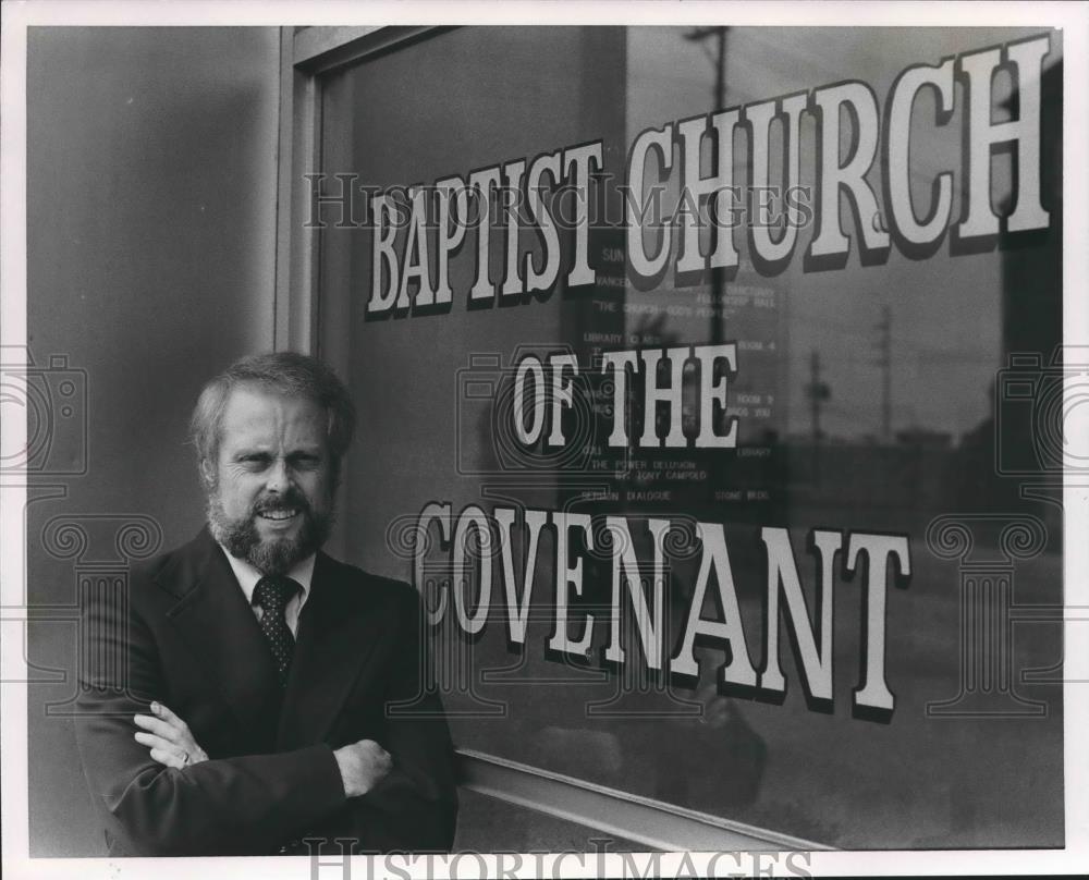 Press Photo Reverend Dan Ivins, Baptist Church of the Covenant, Alabama - Historic Images