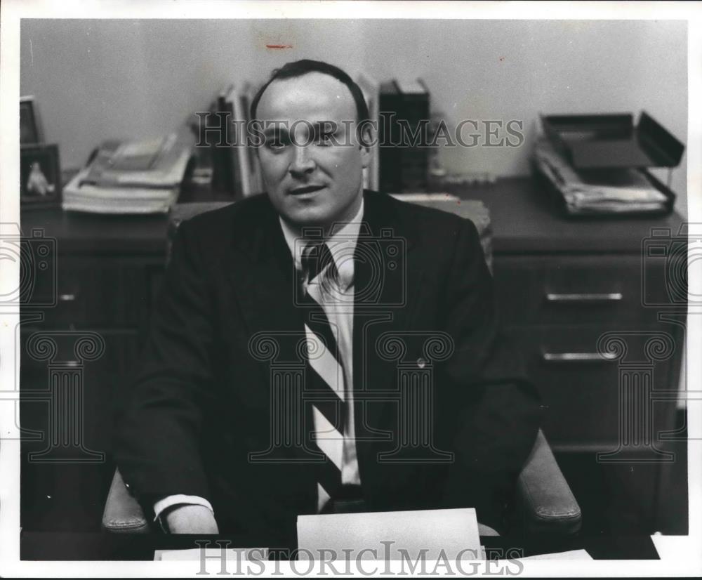 1978 Press Photo Richard Lind, Shelby Memorial Hospital Administrator - Historic Images