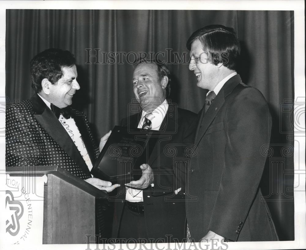 1976 Press Photo George Wells Named Albertville, Alabama Man of the Year - Historic Images