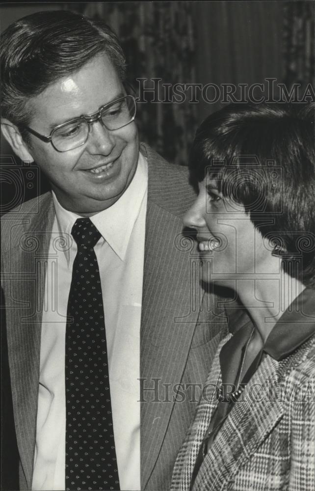 1980 Press Photo Billy Joe Camp, Public Service Commission, and Carolyn, Alabama - Historic Images