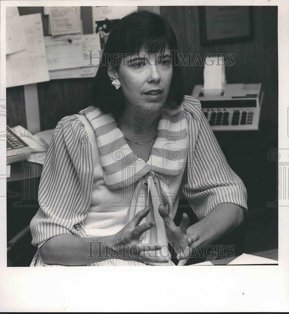 1987 Press Photo Janet Dignazio, Assistant General Manager of Max - abna34683 - Historic Images