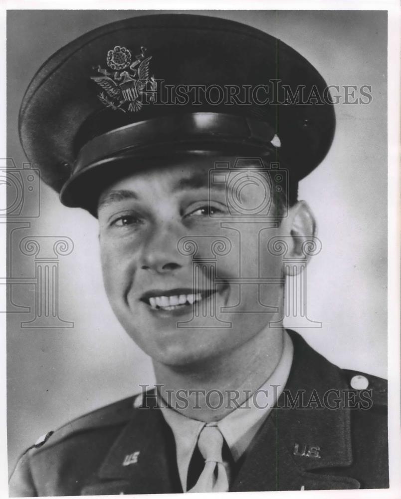 1977 Press Photo William D. Lawley, World War II, Medal of Honor winner - Historic Images