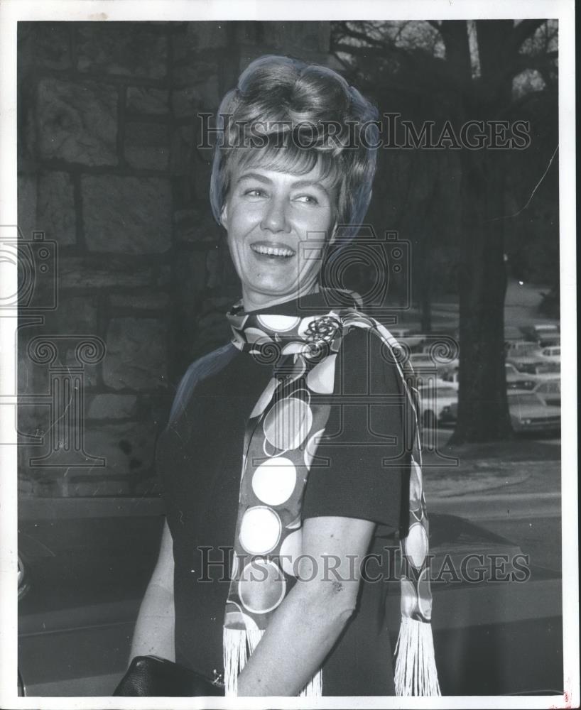 1978 Press Photo Mrs. James (Betty) Hallman, Scribblers - abno02805 - Historic Images