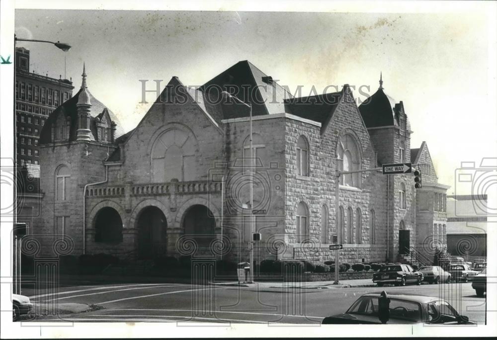 1991 Press Photo First Baptist Church, Exterior, Birmingham, Alabama - abno04374 - Historic Images