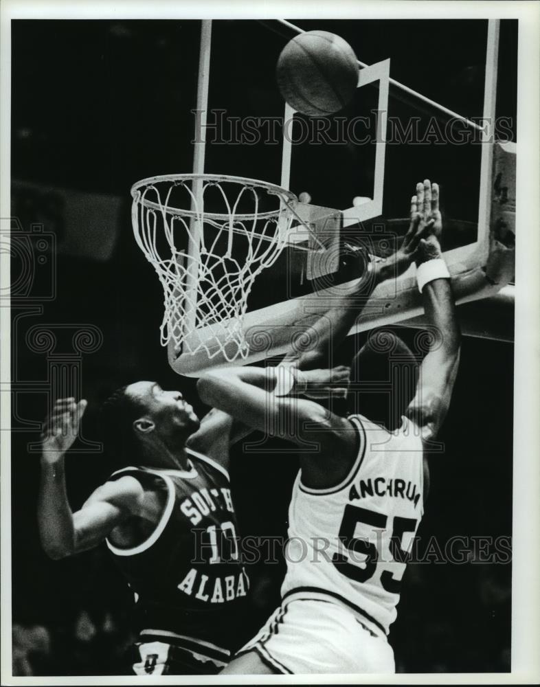 1981 Press Photo University of Alabama - Game Against South Alabama - abns06742 - Historic Images