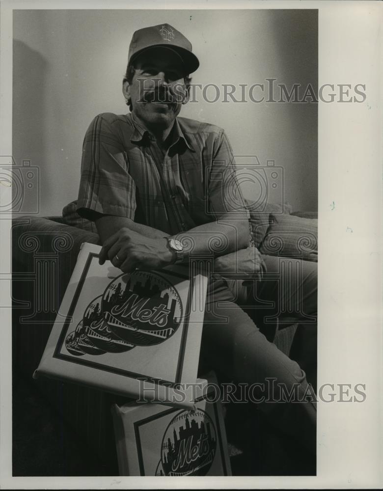 1986 Press Photo New York Mets - Fred Johnson, Brother of Manager Dave Johnson - Historic Images