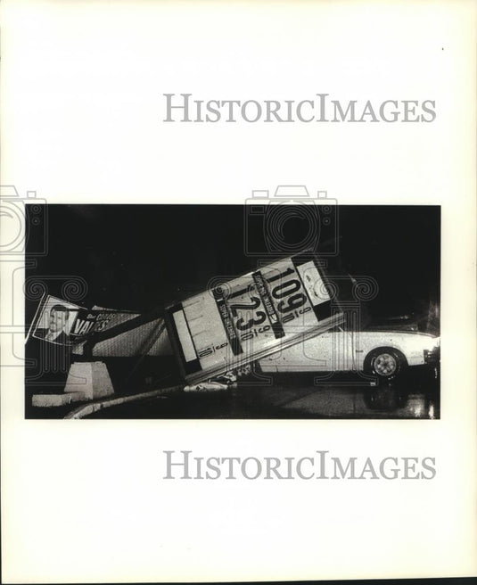 1992 Press Photo Sign toppled by winds from Hurricane Andrew in Miami, Florida - Historic Images