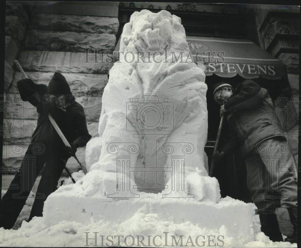 1994 Press Photo U.S. Snow Sculpting Competition, Pfister Hotel, Milwaukee - Historic Images