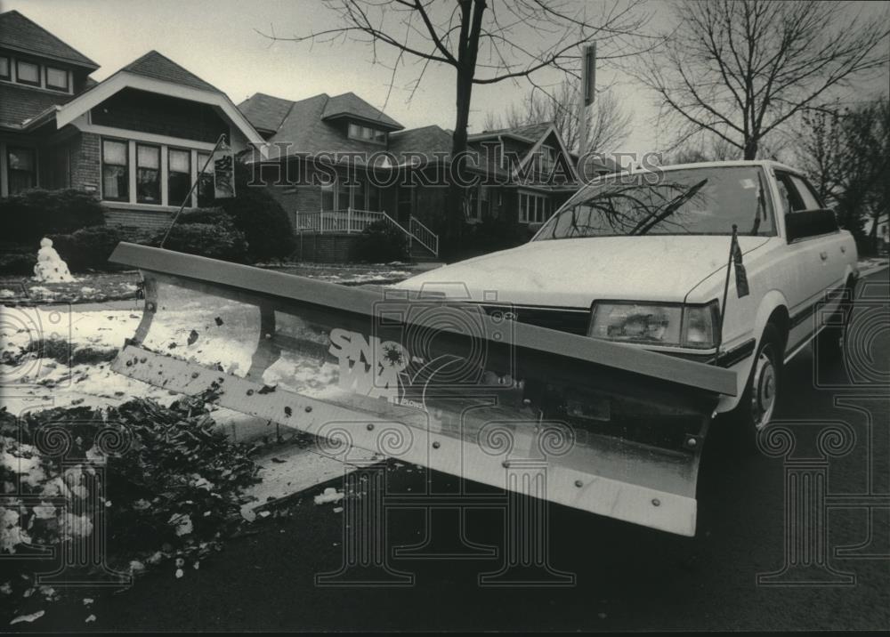 1985 Press Photo Snow-Way International Inc. is exporting its mini-plow - Historic Images