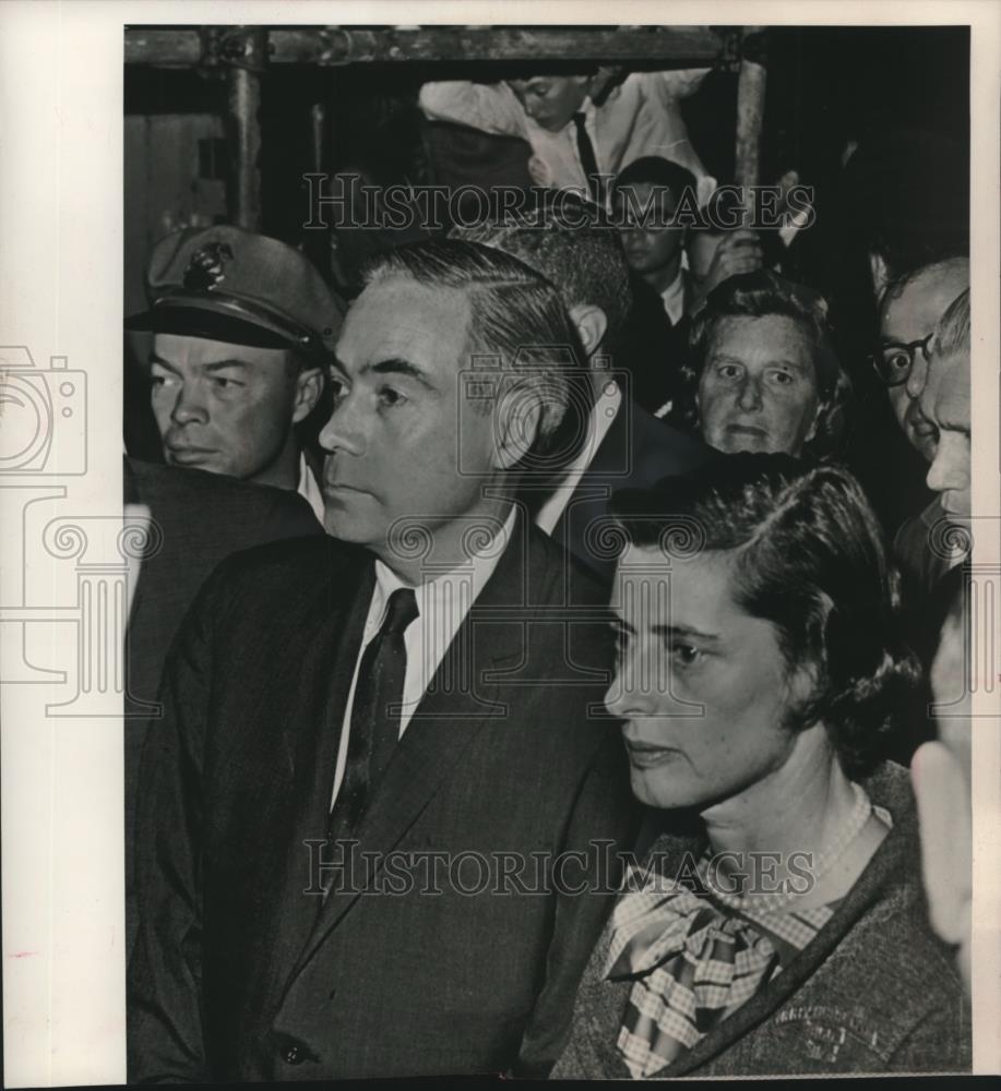 Press Photo Governor and Mrs. William Scranton leave Cow Palace in California - Historic Images