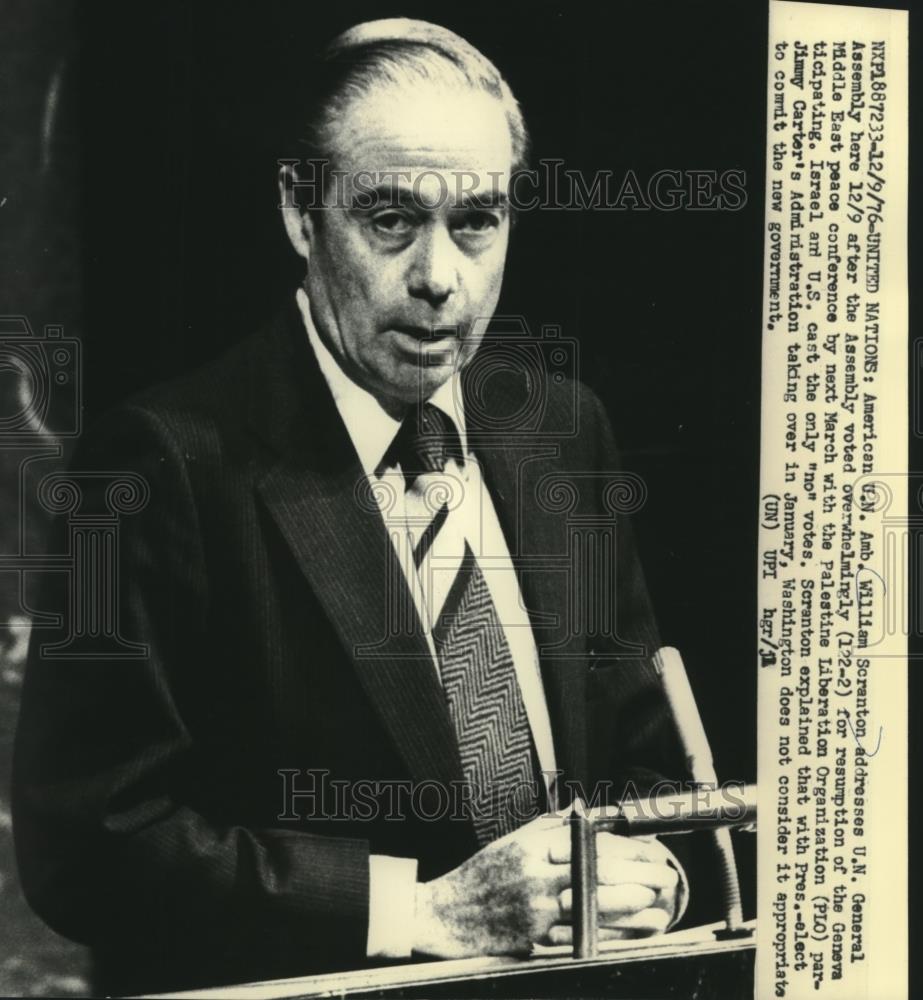 1976 Press Photo William Scranton addresses United Nations General Assembly - Historic Images