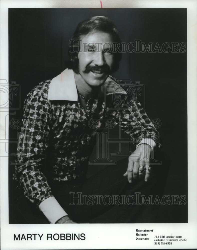 1976 Press Photo Marty Robbins, Country Singer - mjc03732 - Historic Images