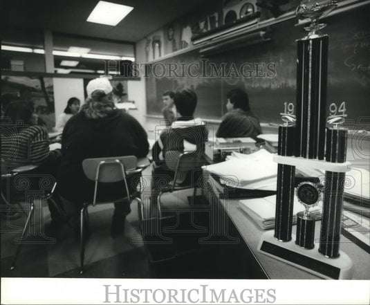1994 Press Photo The 1994 Regional Championship Trophy won by Slinger High. - Historic Images