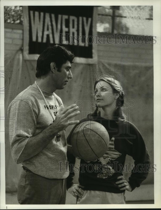 1978 Press Photo Actors Joe Namath and Kim Lankford in "The Waverly Wonders" TV - Historic Images