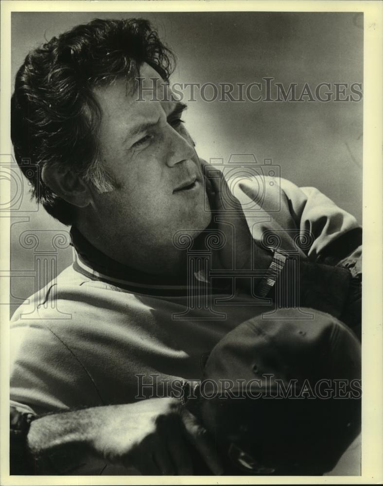 1981 Press Photo Brewer Manager Buck Rodgers in a reflective moment Milwaukee - Historic Images