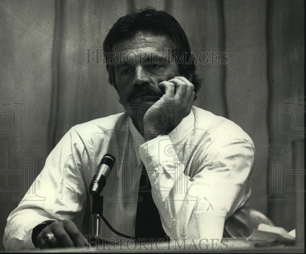 1990 Press Photo Former Milwaukee Brewer Gorman Thomas&#39; Trial for Drunk Driving - Historic Images