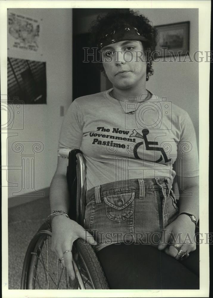 1983 Press Photo Nancy Theobald, in wheelchair, Wisconsin - mjc12950 - Historic Images