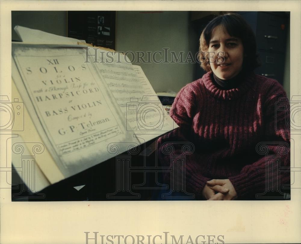 1989 Press Photo Professor Jeanne Swack - mjc13348 - Historic Images