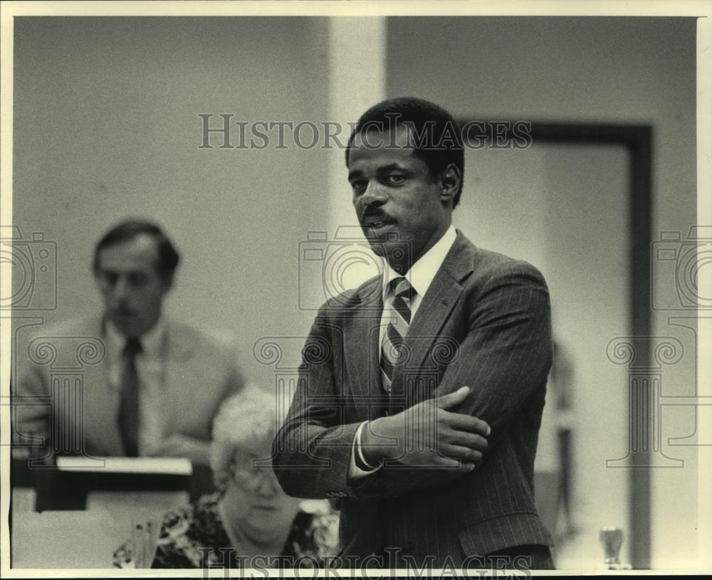 1986 Press Photo Former district attorney Robert L. Taylor - mjc13360 - Historic Images