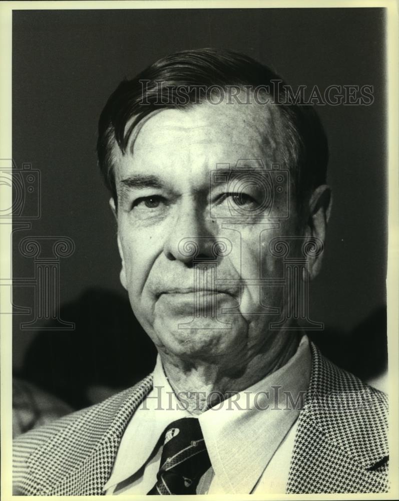 1979 Press Photo Senator Herman Talmadge, of Georgia, talks to reporters - Historic Images