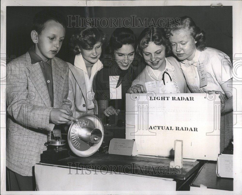 1955 Press Photo Jack Spindler Science Fair - RRV57981 - Historic Images