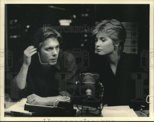 Gary Cole and Wendy Kilbourne in Midnight Caller TV Series, 1988 ...